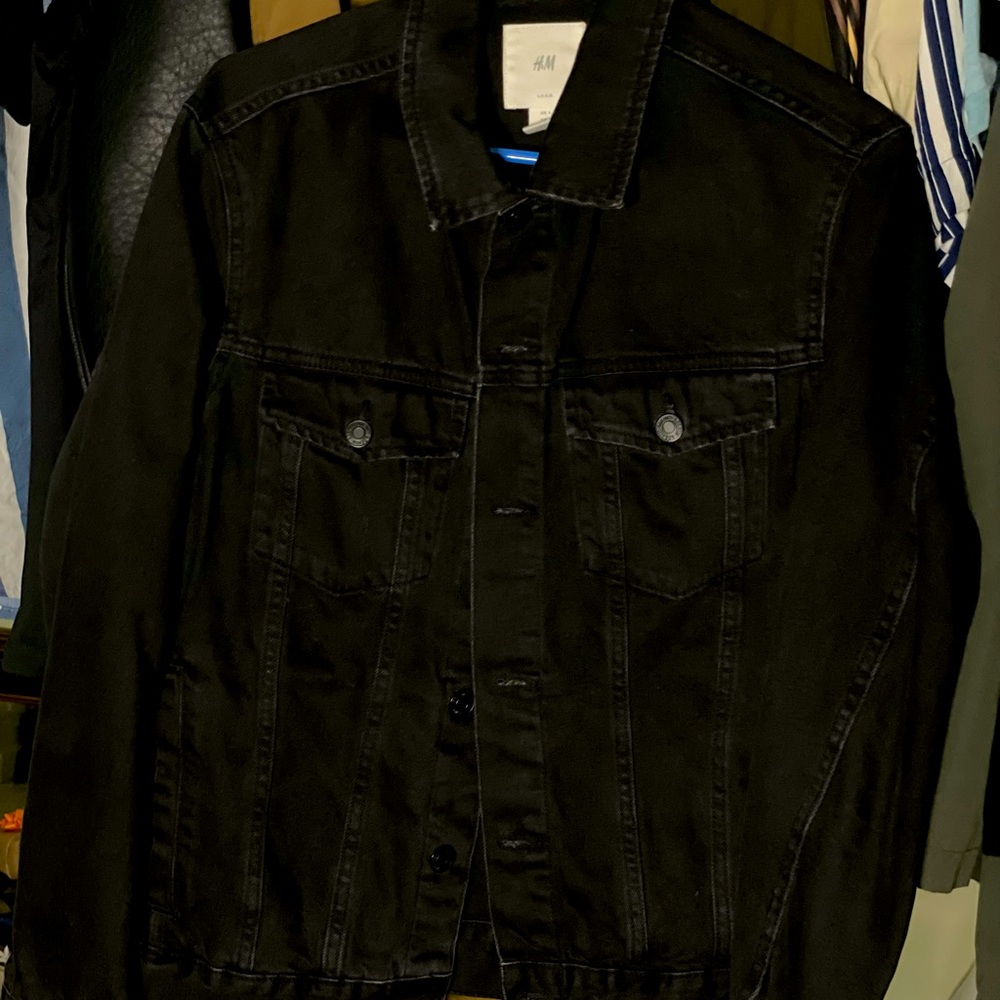 H&M MENS BLACK JEAN JACKET